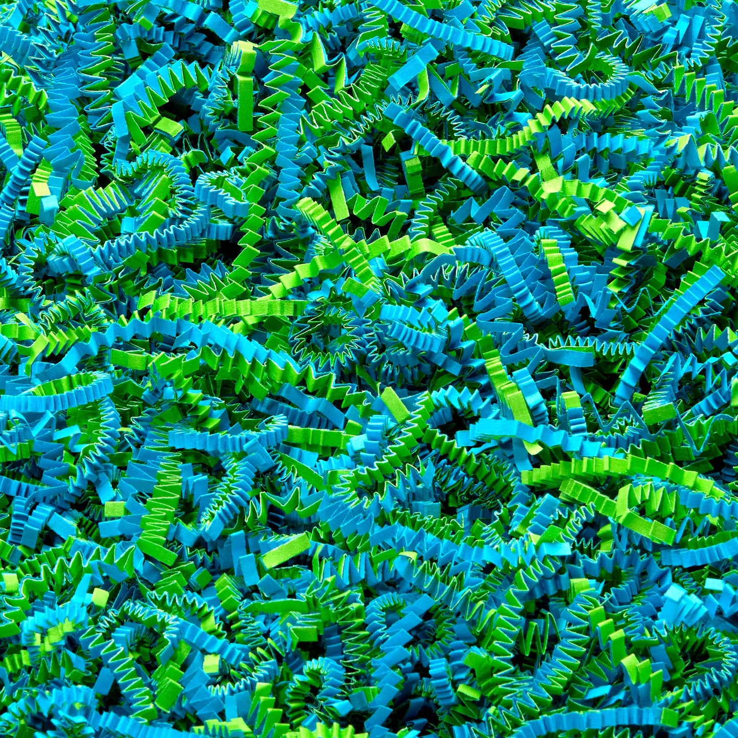 Color Crinkle Cut Paper 40 LB Box